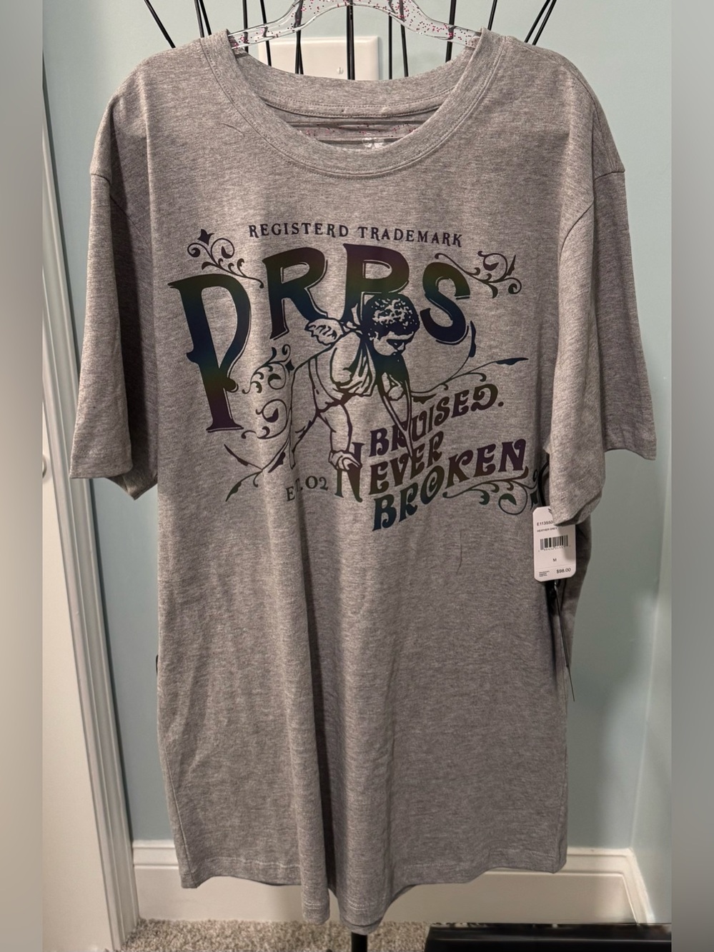 PRPS Rainbow hologram Heather gray “Bruised, never broken” t shirt men’s medium
